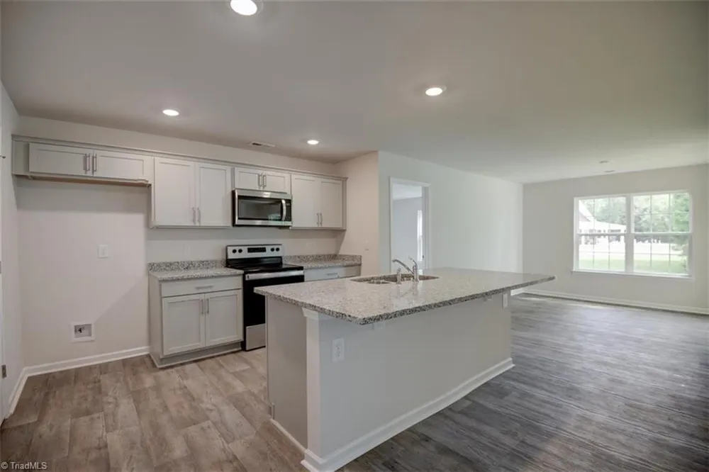 177 New Aspen Way Linwood, NC 27299