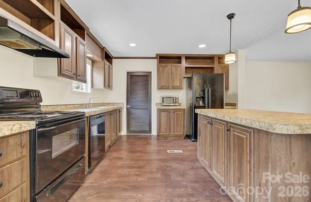 111 Buck Ridge Drive Marion, NC 28752