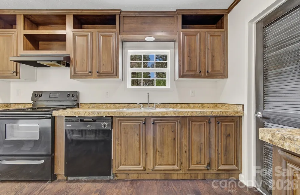 111 Buck Ridge Drive Marion, NC 28752