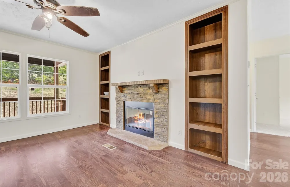 111 Buck Ridge Drive Marion, NC 28752