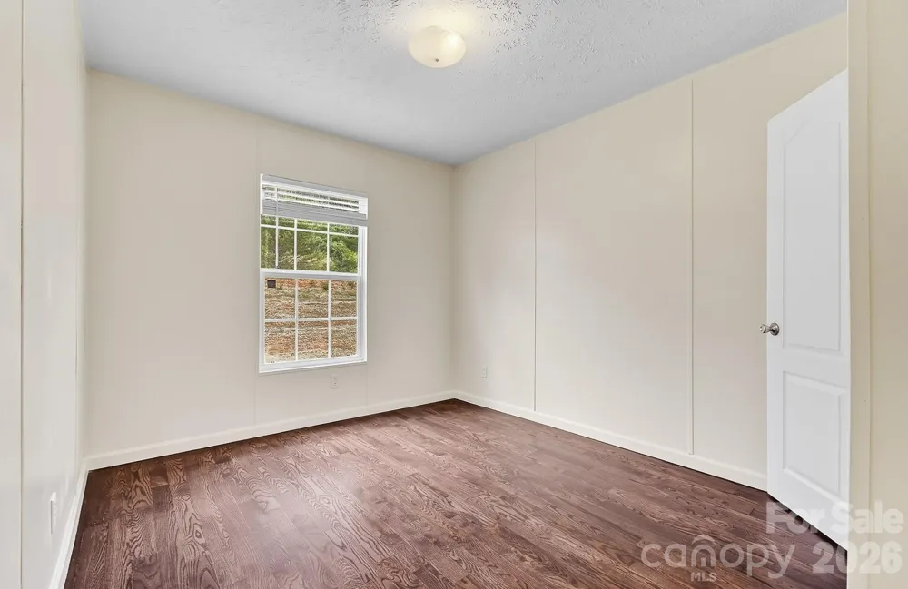 111 Buck Ridge Drive Marion, NC 28752