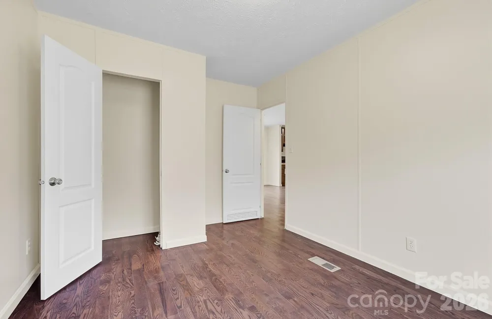 111 Buck Ridge Drive Marion, NC 28752