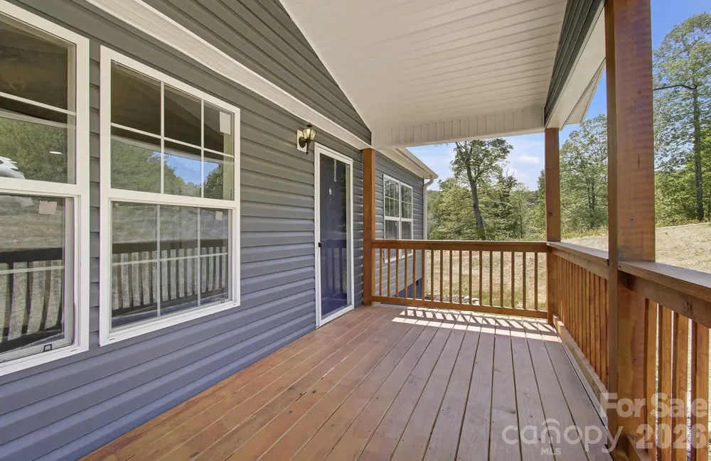 111 Buck Ridge Drive Marion, NC 28752