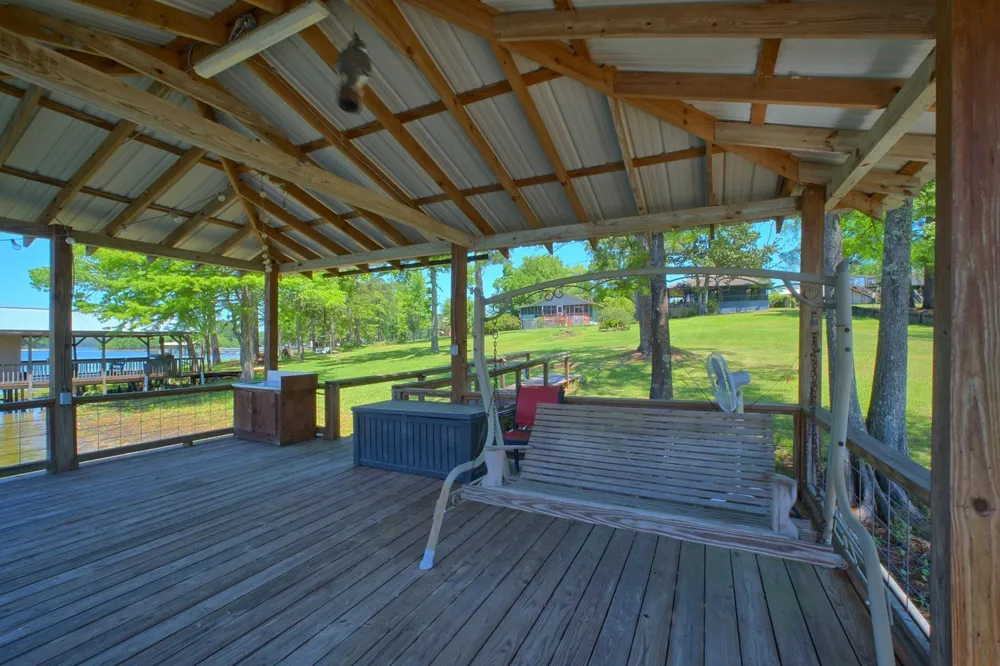 203 Whispering Pine Burkeville, TX 75932