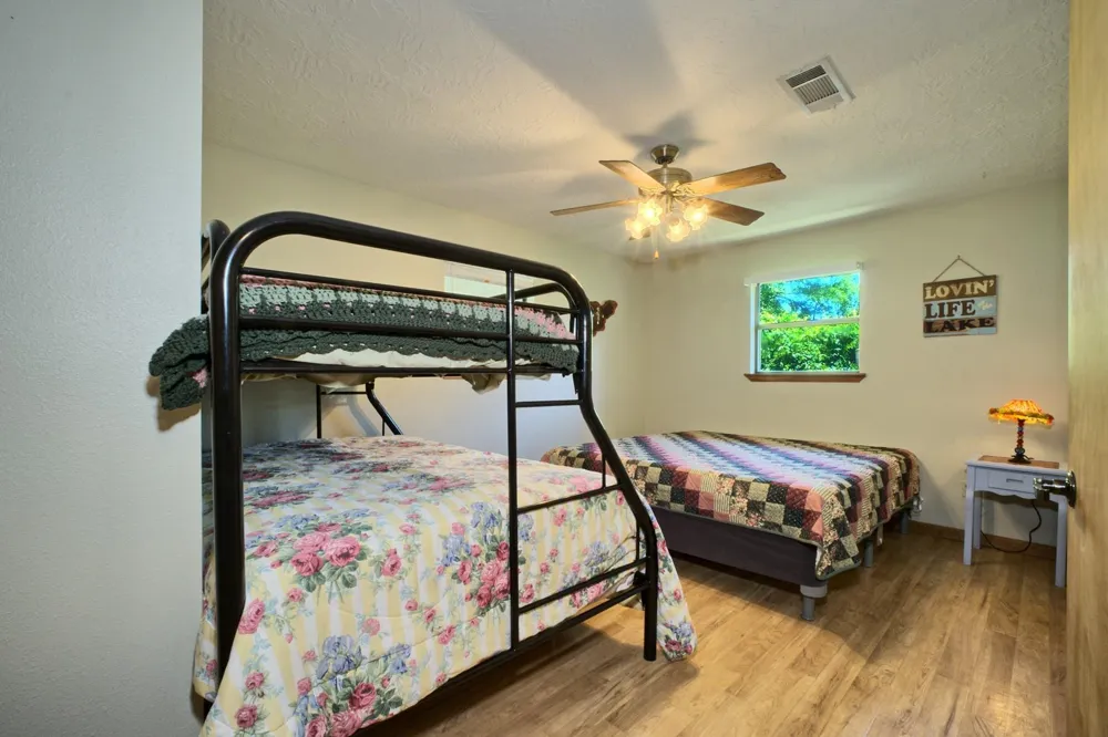 203 Whispering Pine Burkeville, TX 75932