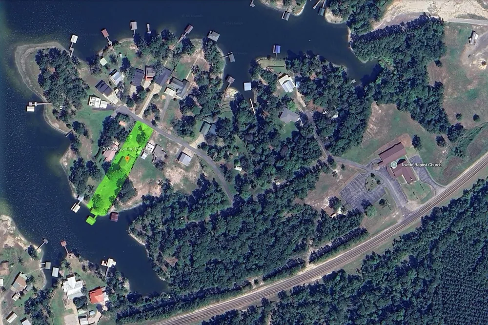 203 Whispering Pine Burkeville, TX 75932
