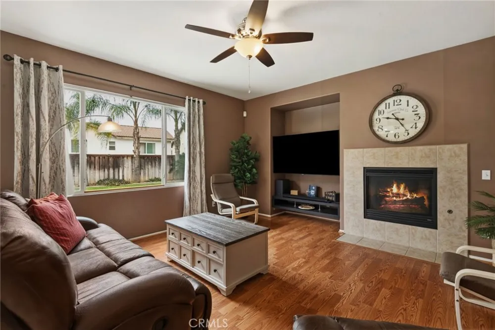 25975 Avenida Classica Moreno Valley, CA 92551