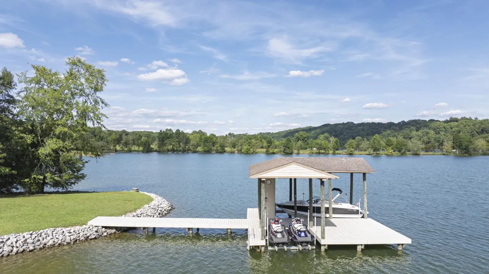 199 Piney Bay Lane Spring City, TN 37381