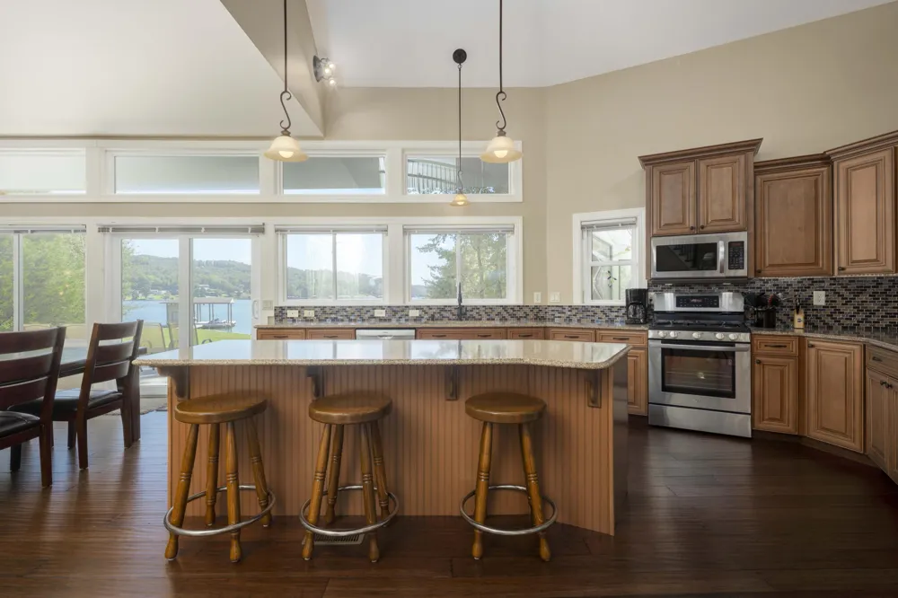 199 Piney Bay Lane Spring City, TN 37381