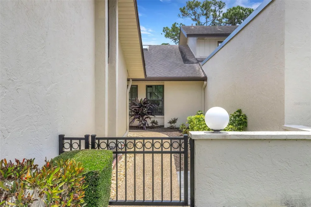 4418 LA JOLLA DRIVE Bradenton, FL 34210
