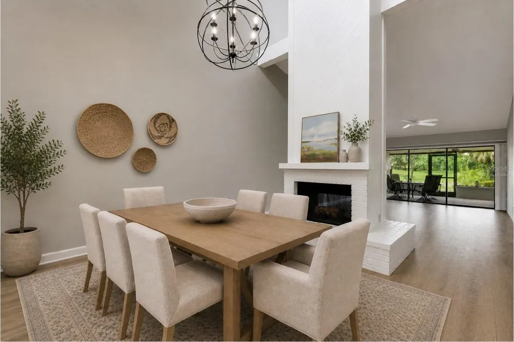 4418 LA JOLLA DRIVE Bradenton, FL 34210
