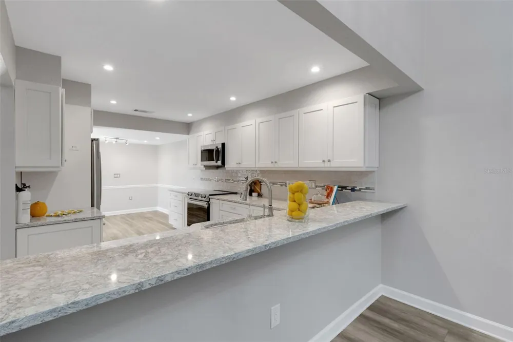 4418 LA JOLLA DRIVE Bradenton, FL 34210