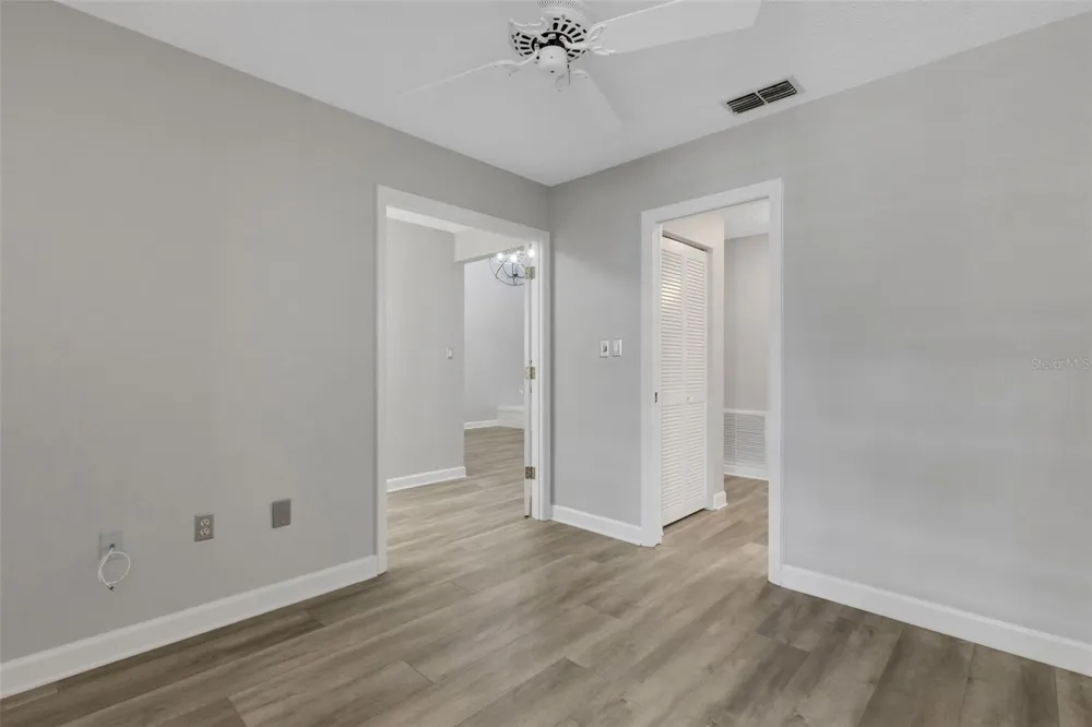 4418 LA JOLLA DRIVE Bradenton, FL 34210
