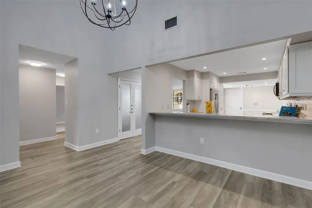 4418 LA JOLLA DRIVE Bradenton, FL 34210