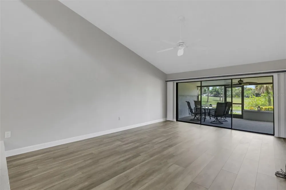 4418 LA JOLLA DRIVE Bradenton, FL 34210