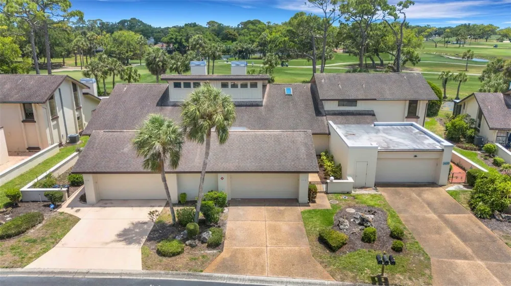 4418 LA JOLLA DRIVE Bradenton, FL 34210