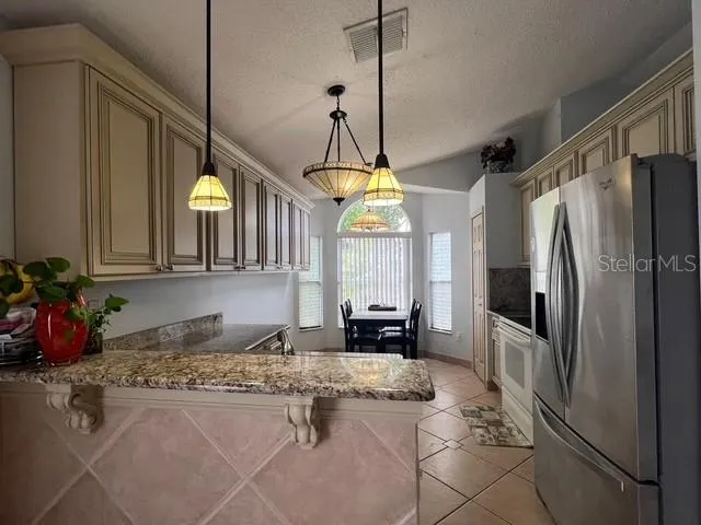 4125 HAMPSHIRE VILLAGE COURT Orlando, FL 32822