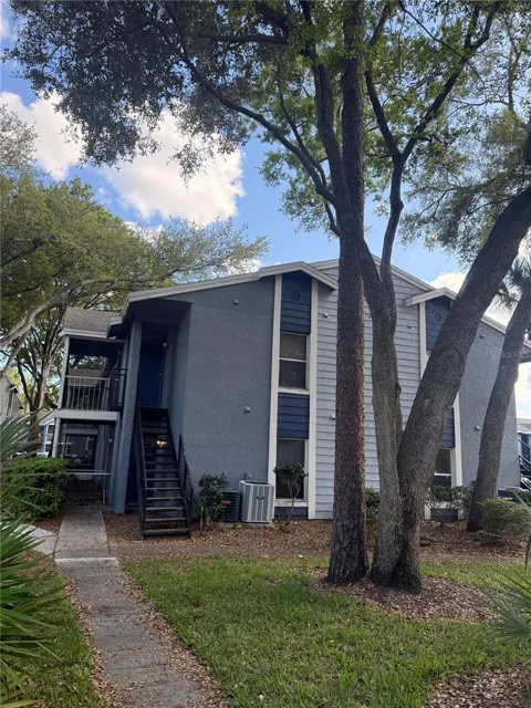 3827 BAY CLUB CIR #103