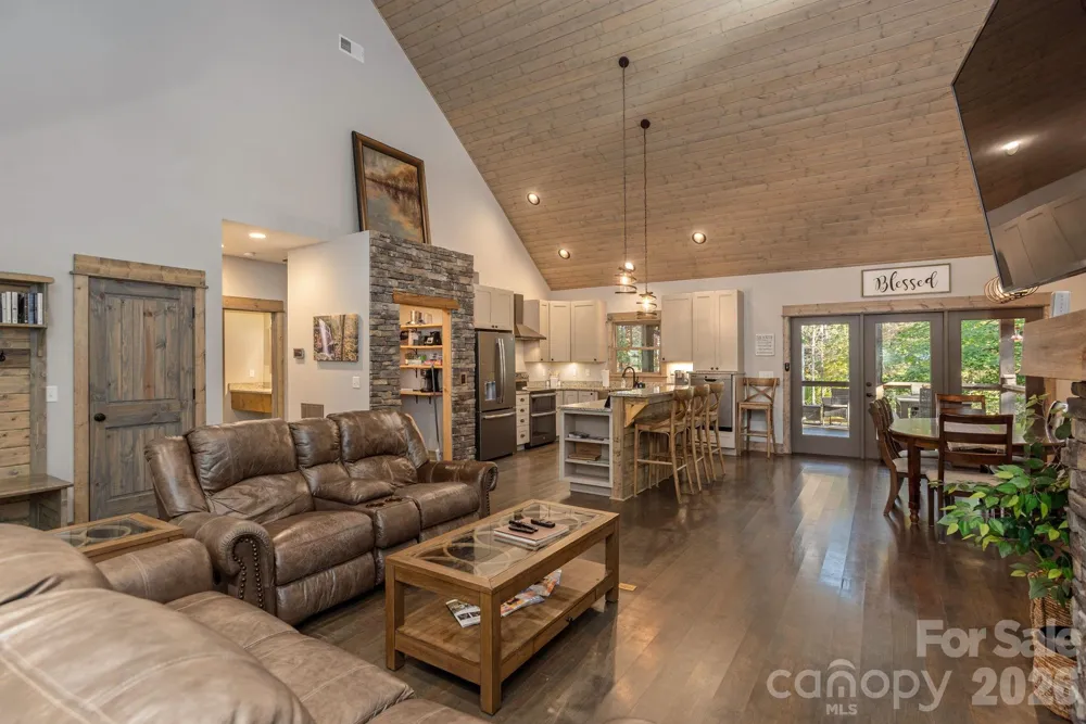 142 Davids Trace Pisgah Forest, NC 28768