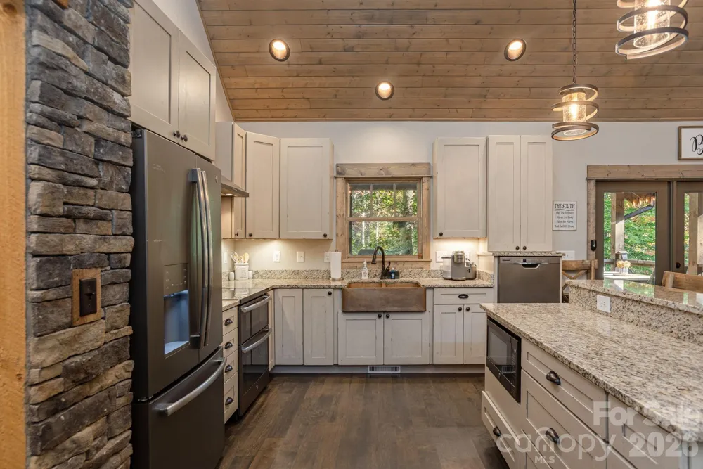 142 Davids Trace Pisgah Forest, NC 28768