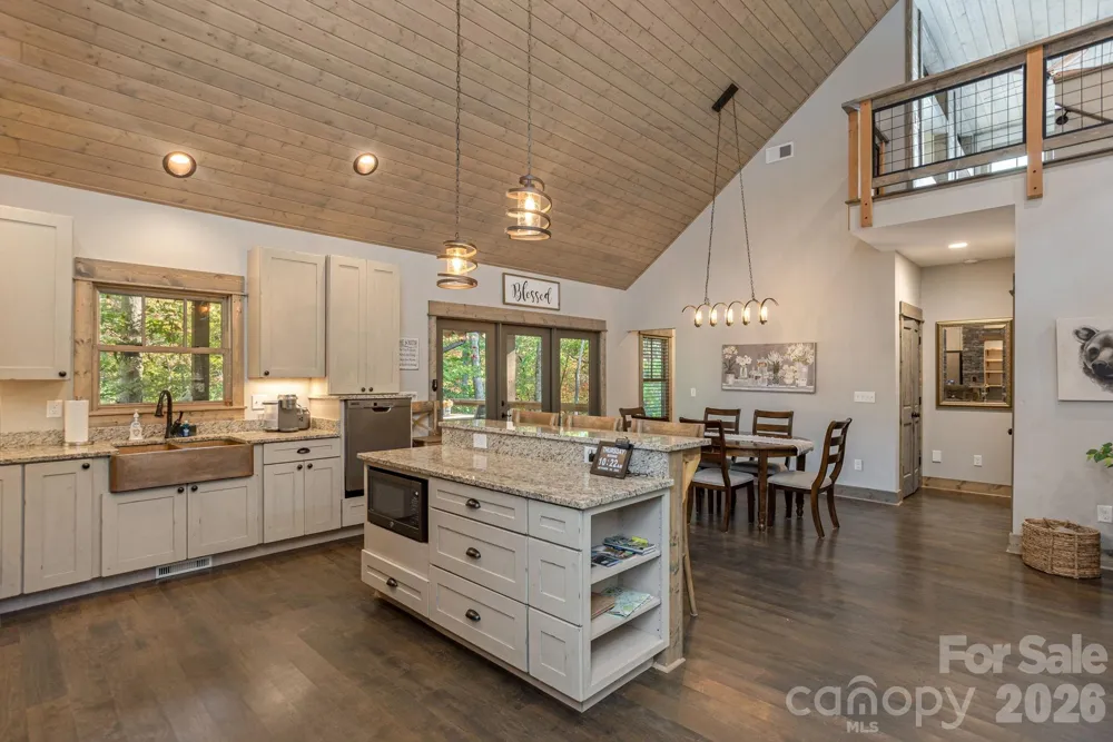 142 Davids Trace Pisgah Forest, NC 28768