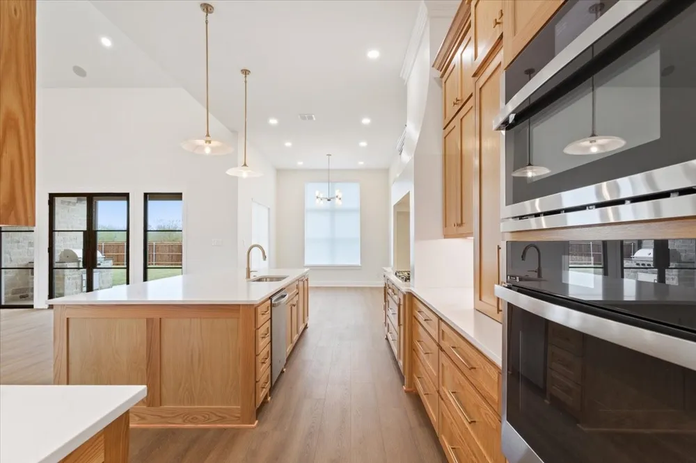 919 Fawn Drive McGregor, TX 76657