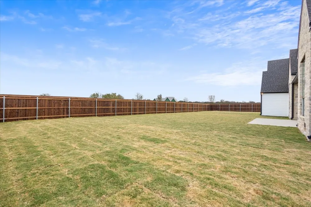 919 Fawn Drive McGregor, TX 76657