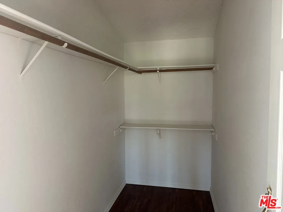 32049 213th Street Llano, CA 93544