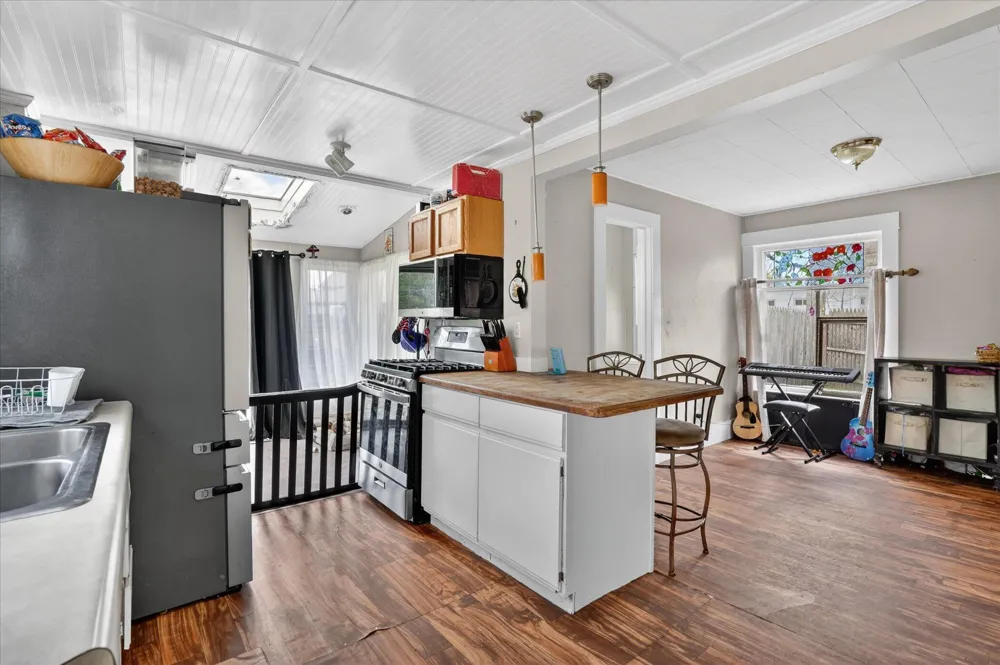 308 James Street Parma, MI 49269