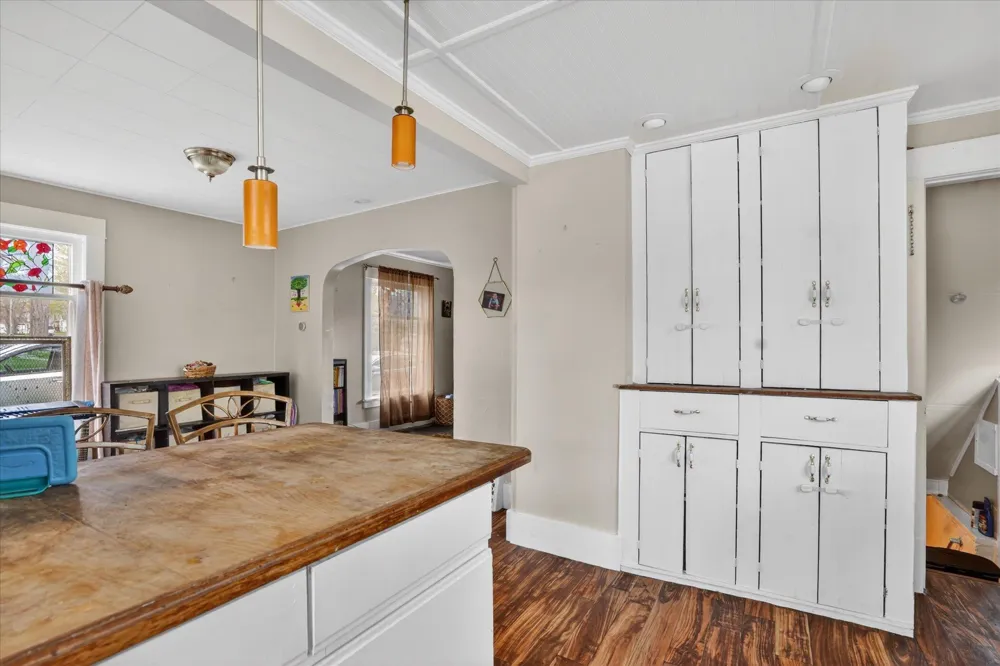 308 James Street Parma, MI 49269