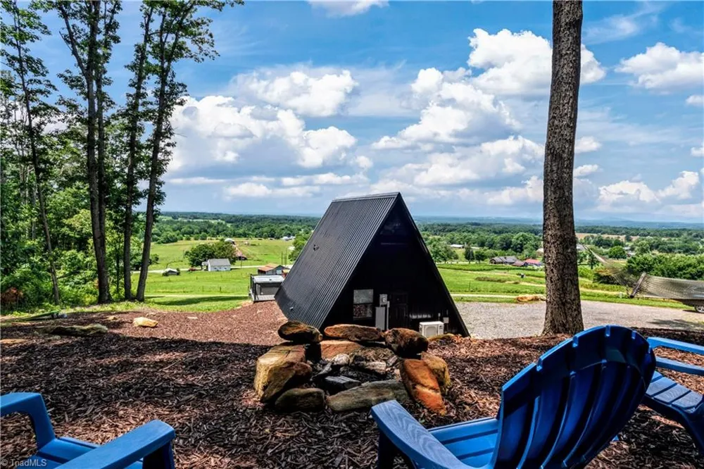 2320 Swan Creek Road Jonesville, NC 28642