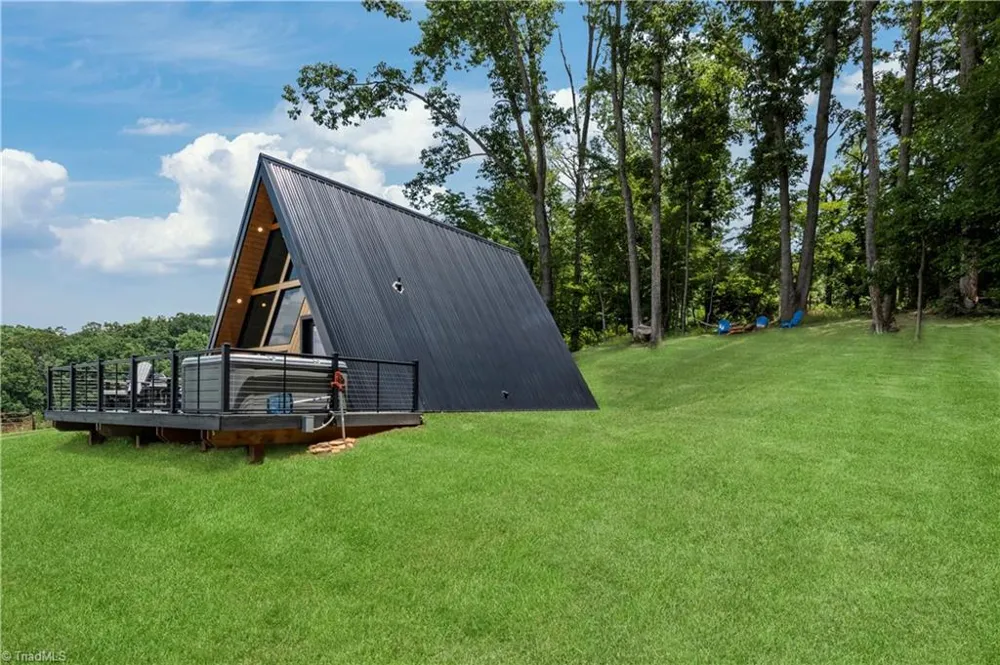 2320 Swan Creek Road Jonesville, NC 28642