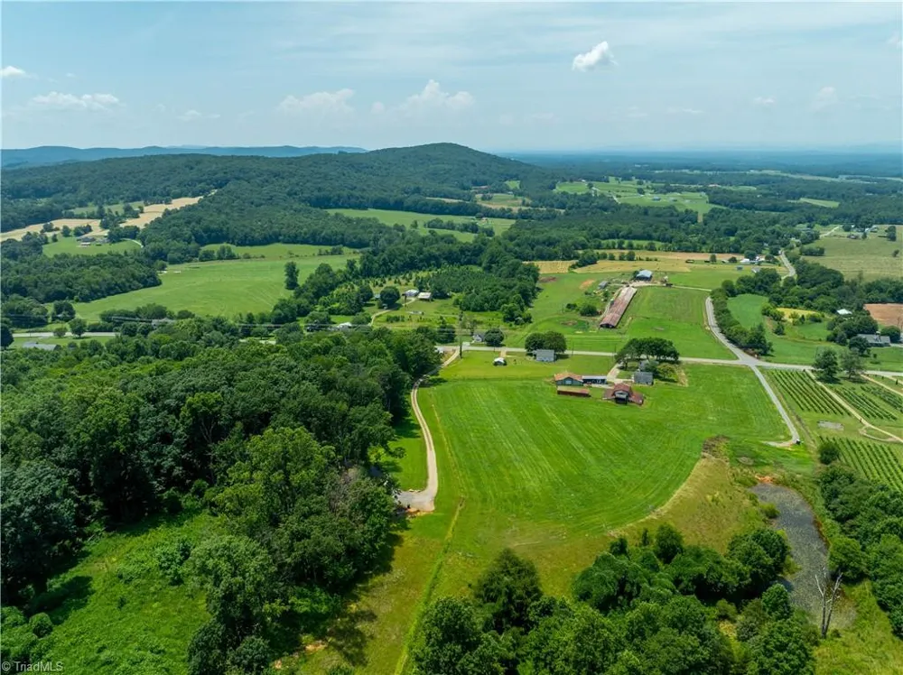 2320 Swan Creek Road Jonesville, NC 28642