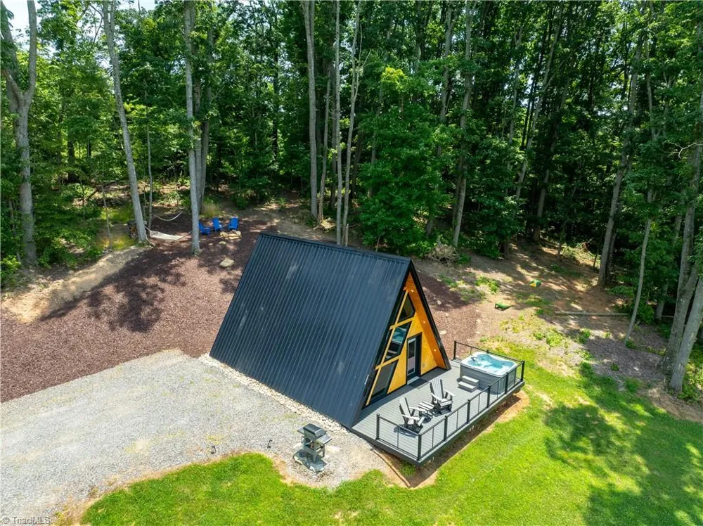 2320 Swan Creek Road Jonesville, NC 28642