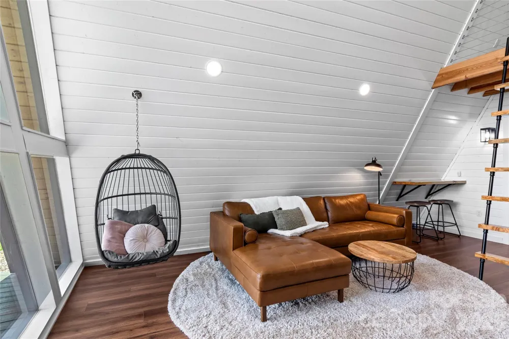 2320 Swan Creek Road Jonesville, NC 28642