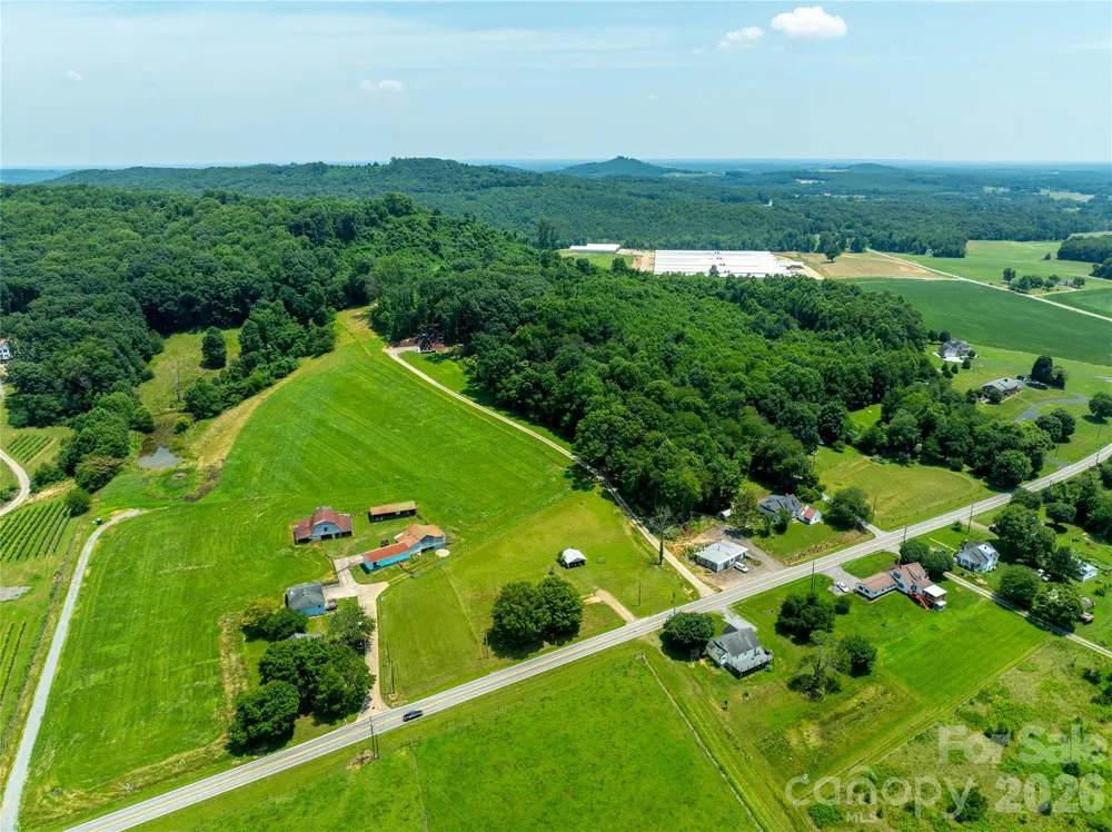 2320 Swan Creek Road Jonesville, NC 28642