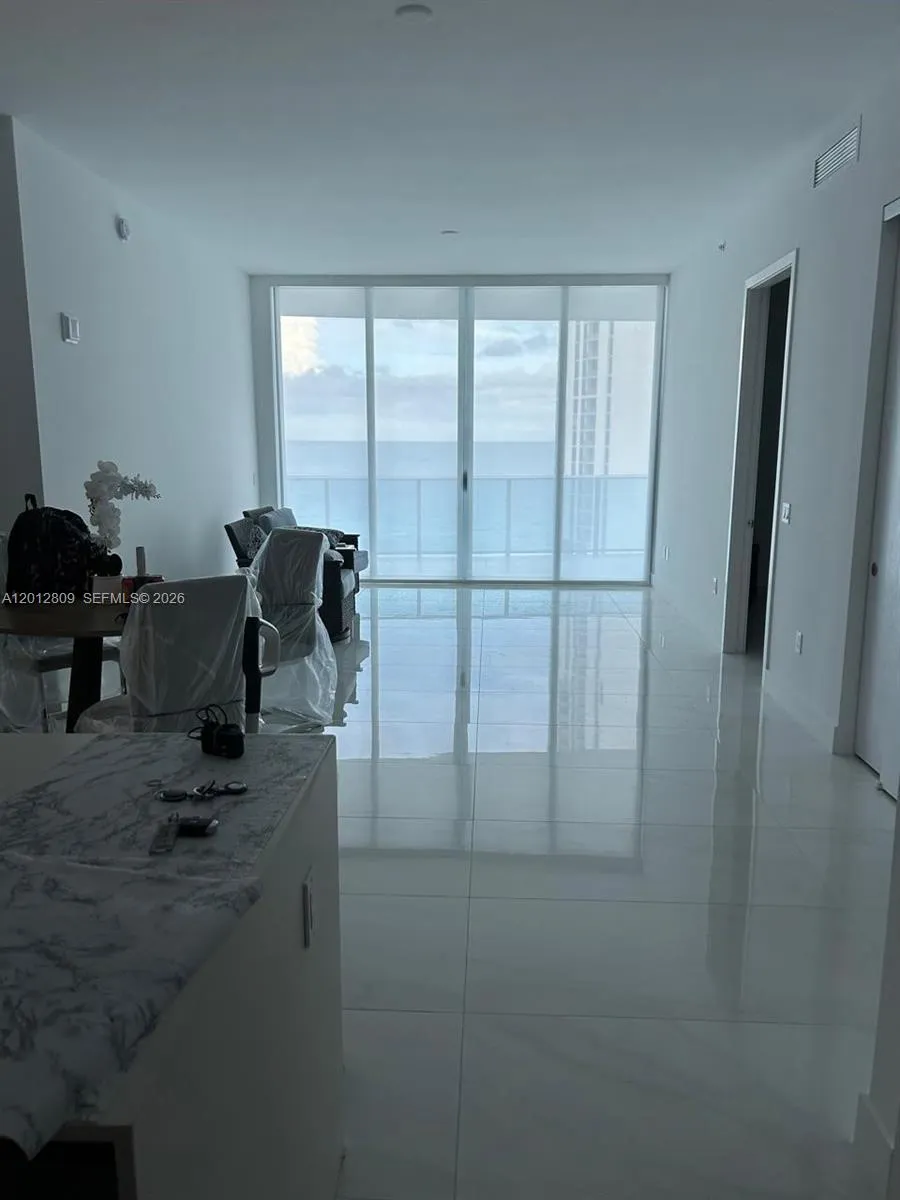 17550 Collins Ave #1204 Sunny Isles Beach, FL 33160