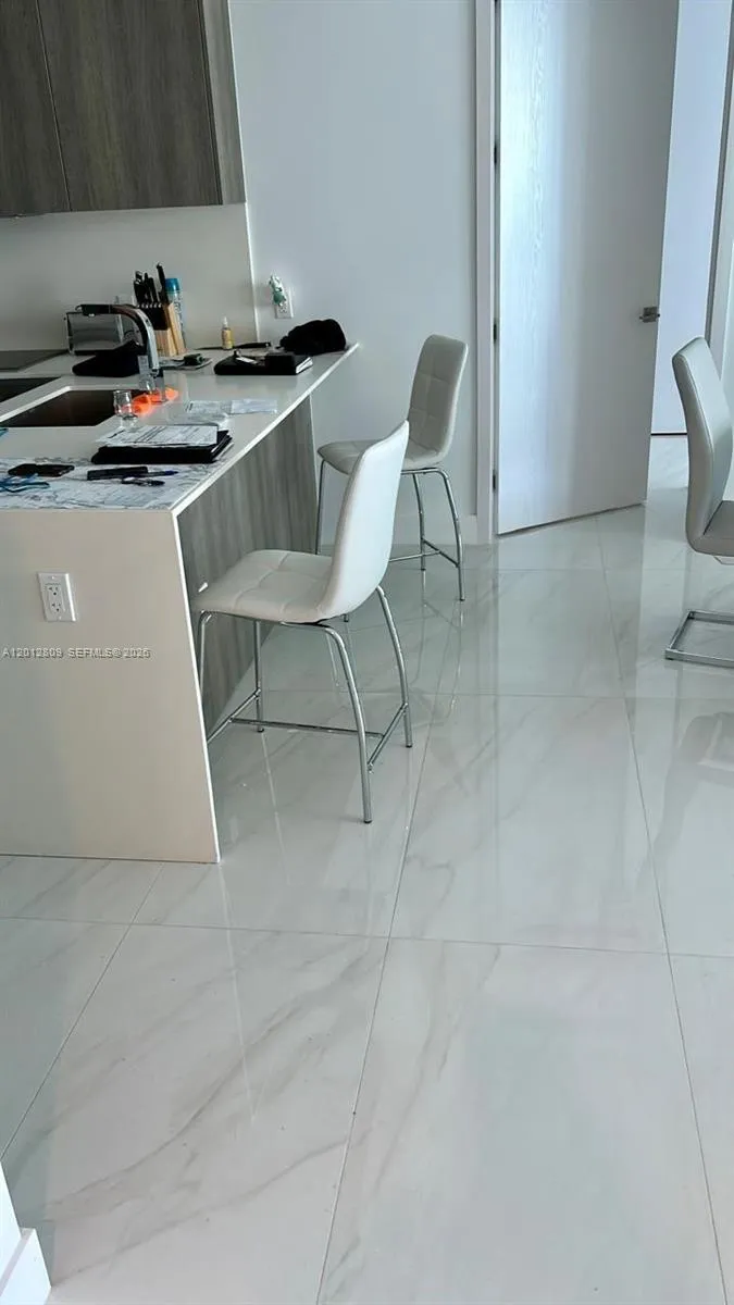 17550 Collins Ave #1204 Sunny Isles Beach, FL 33160