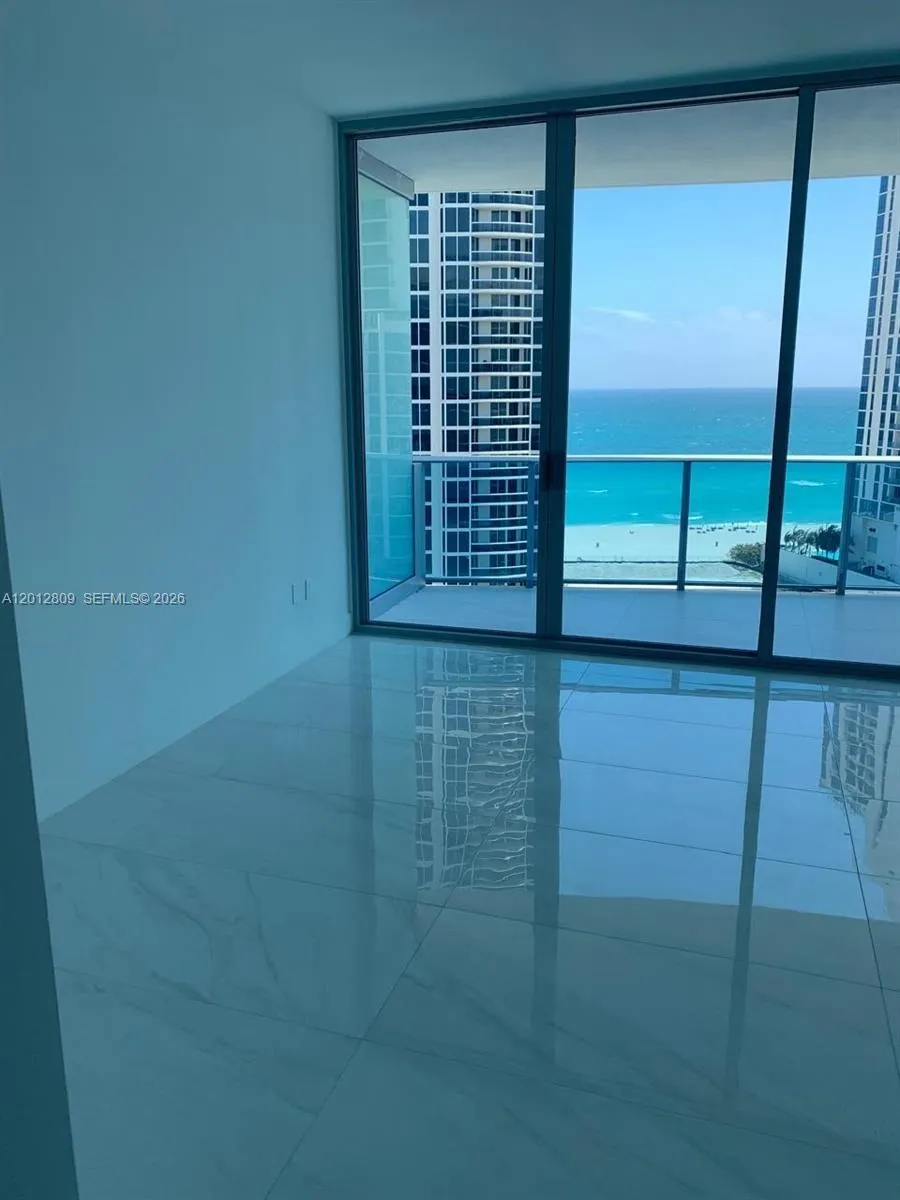 17550 Collins Ave #1204 Sunny Isles Beach, FL 33160