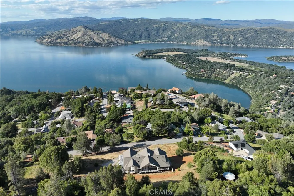 7866 Evergreen Kelseyville, CA 95451