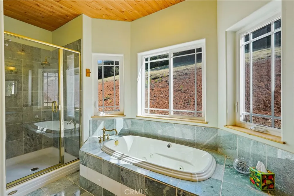 7866 Evergreen Kelseyville, CA 95451