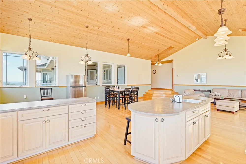 7866 Evergreen Kelseyville, CA 95451