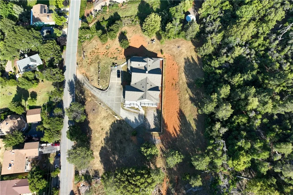 7866 Evergreen Kelseyville, CA 95451