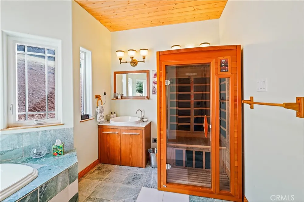 7866 Evergreen Kelseyville, CA 95451