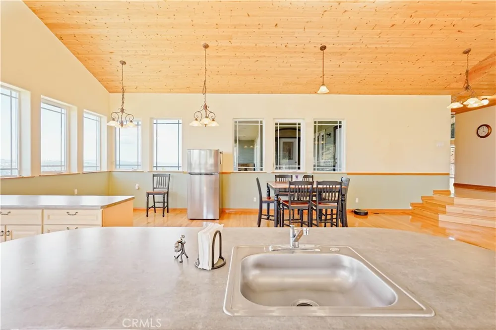 7866 Evergreen Kelseyville, CA 95451