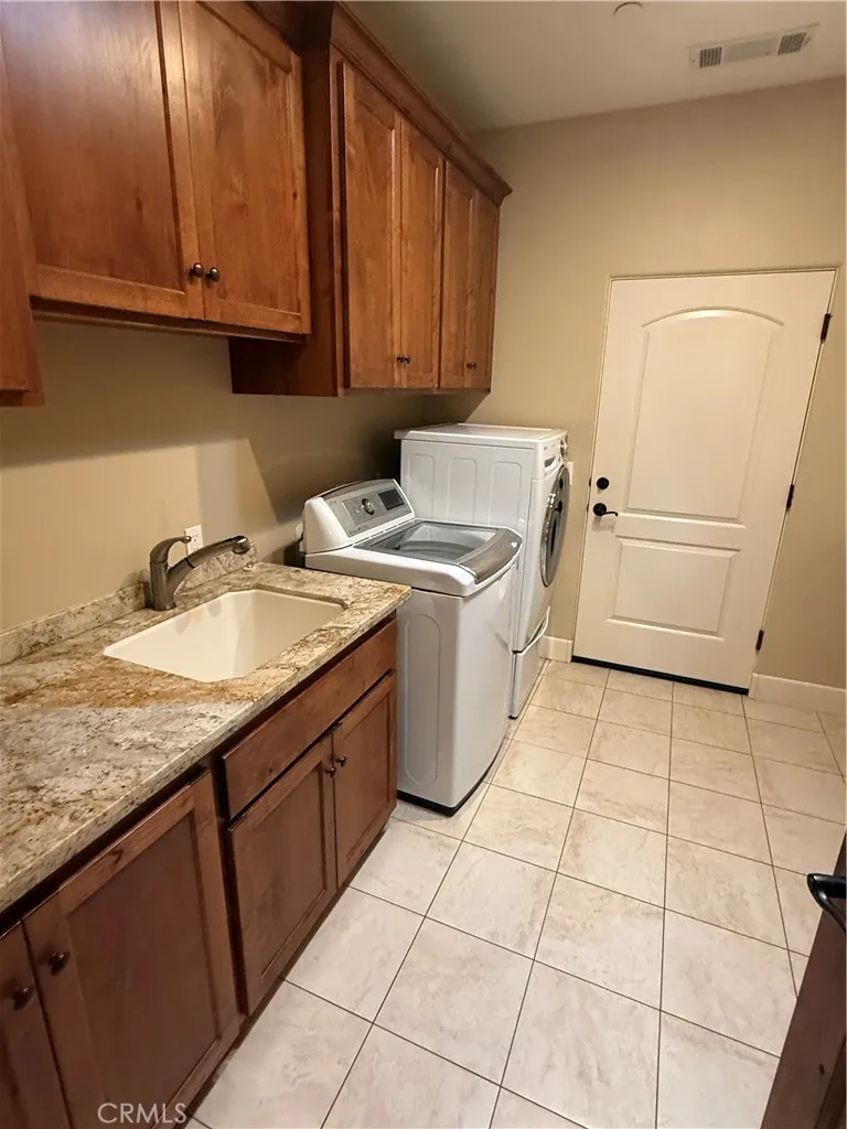 4870 5th Orland, CA 95963