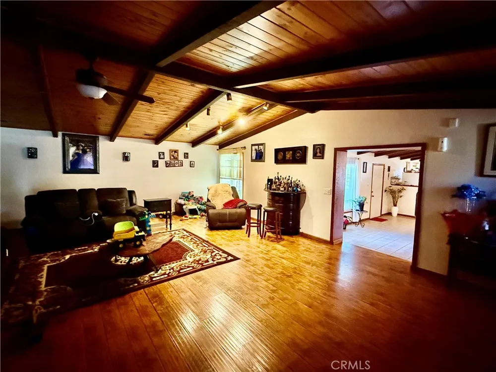4870 5th Orland, CA 95963