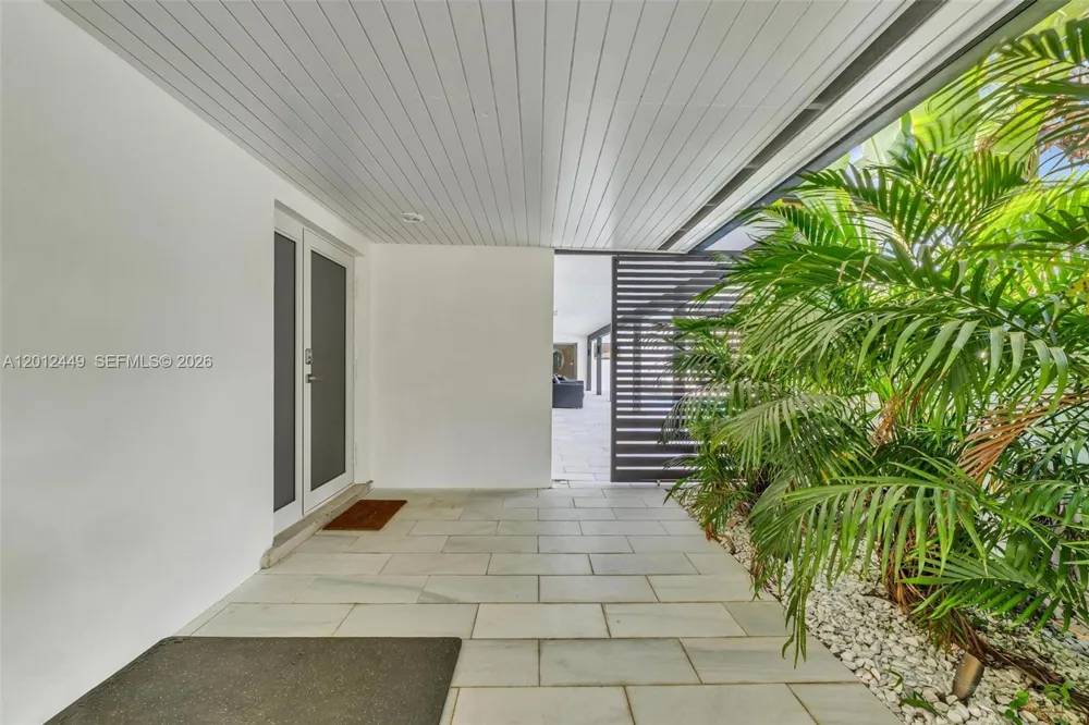 6200 SW 118th St Pinecrest, FL 33156