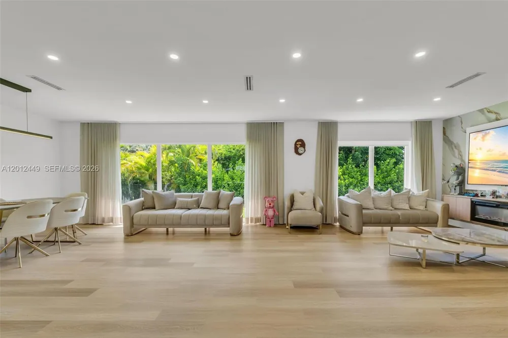 6200 SW 118th St Pinecrest, FL 33156