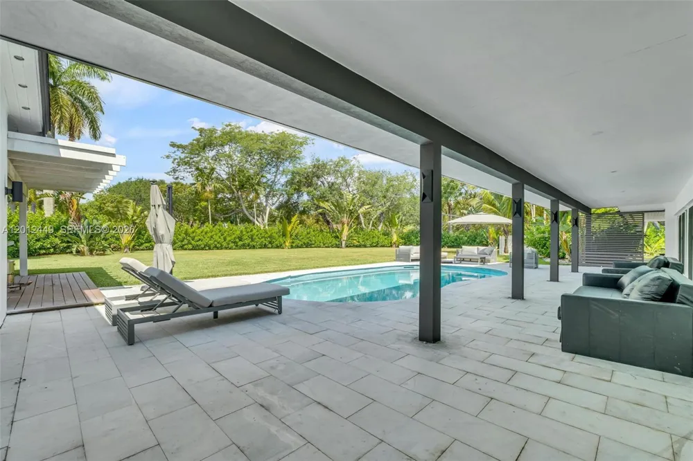 6200 SW 118th St Pinecrest, FL 33156